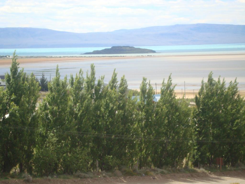 Altos Del Lago Departamentos El Calafate Room photo